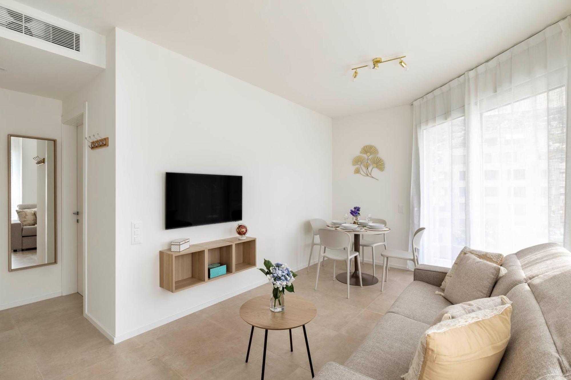 Regalia Suites - Free Parking Lugano Exterior foto