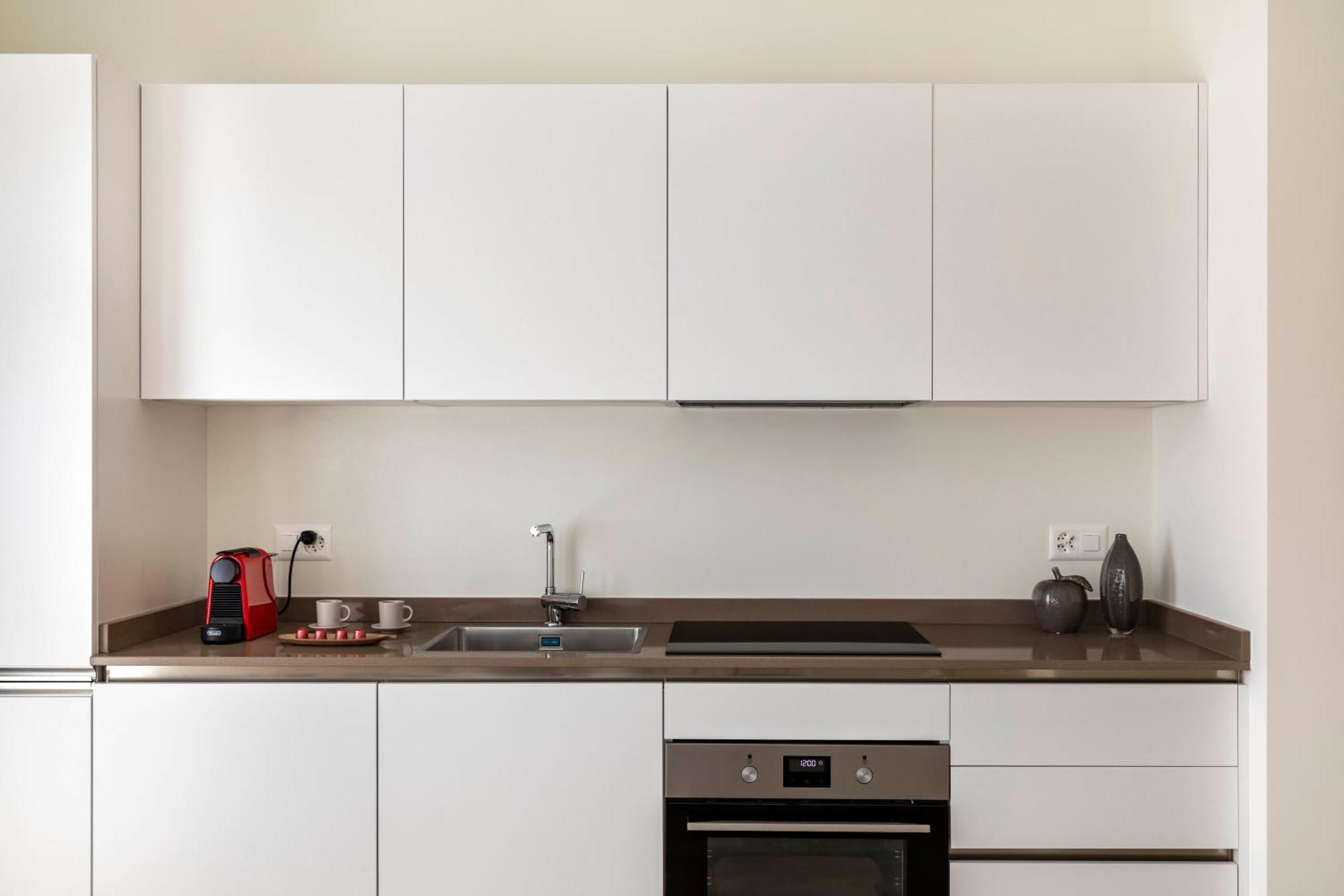Regalia Suites - Free Parking Lugano Exterior foto